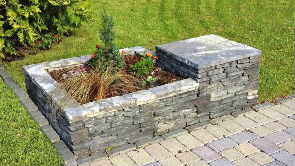 Semmelrock Bradstone virágtartó pihenővel - Szürke