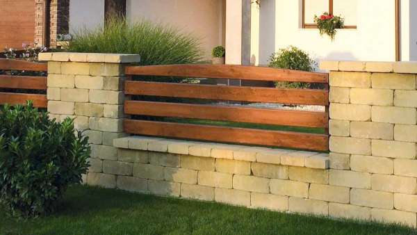 Semmelrock Castello kerítésrendszer